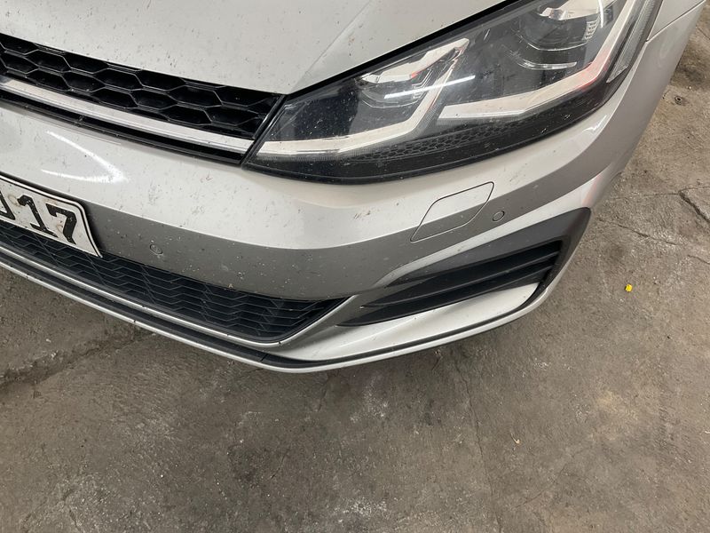 Volkswagen Golf VII 2.0 TDI GTD BlueMotion Tech 2018 – снимка 27