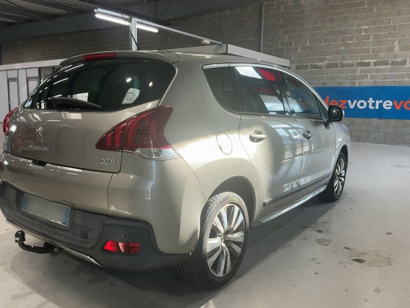 Peugeot 3008 1.6 Blue-HDi Style 2015 – снимка 8
