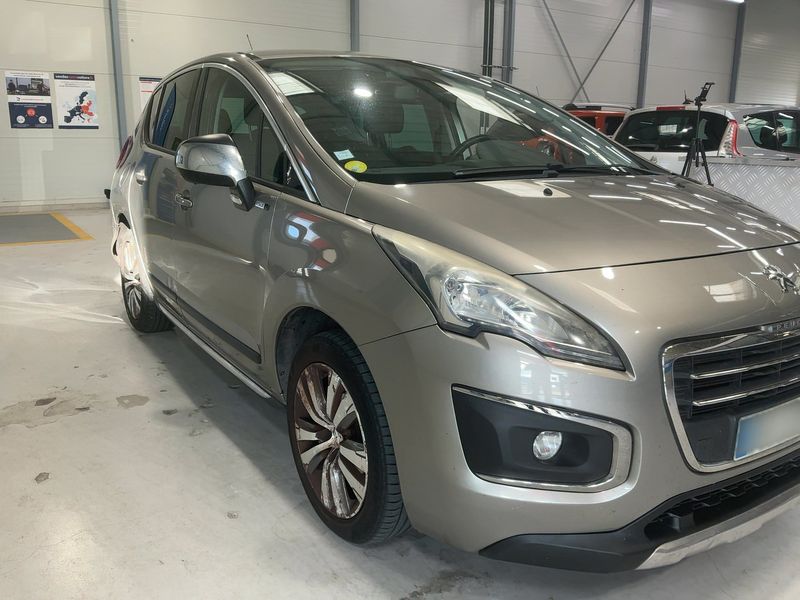 Peugeot 3008 1.6 Blue-HDi Style 2015 – снимка 12