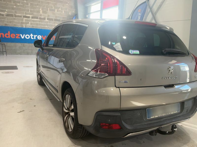 Peugeot 3008 1.6 Blue-HDi Style 2015 – снимка 6