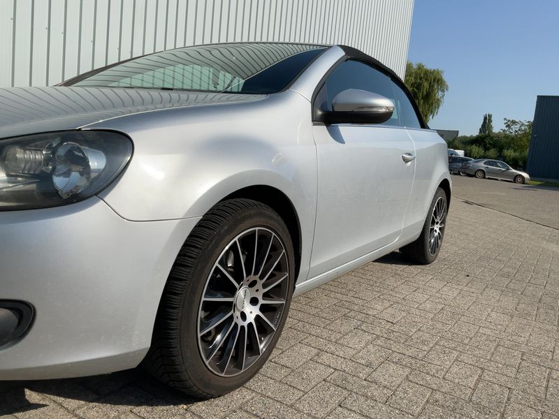 Volkswagen Golf VI 2.0 TDI BlueMotion Tech 2012 – снимка 2