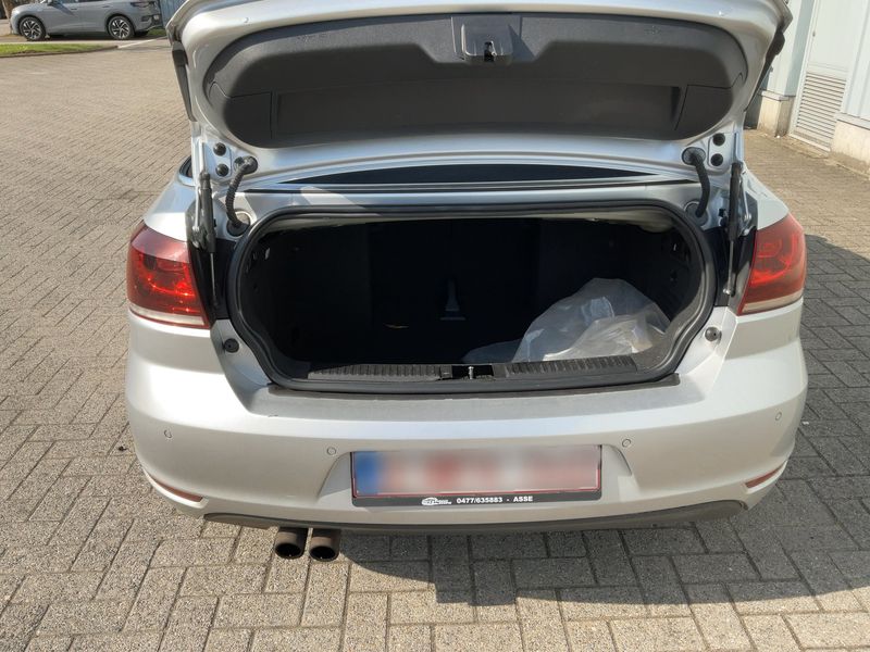 Volkswagen Golf VI 2.0 TDI BlueMotion Tech 2012 – снимка 10