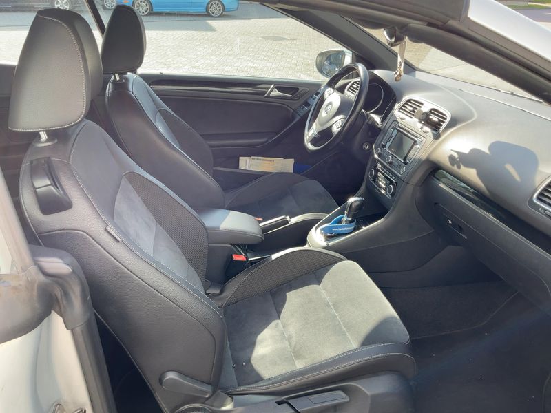 Volkswagen Golf VI 2.0 TDI BlueMotion Tech 2012 – снимка 11