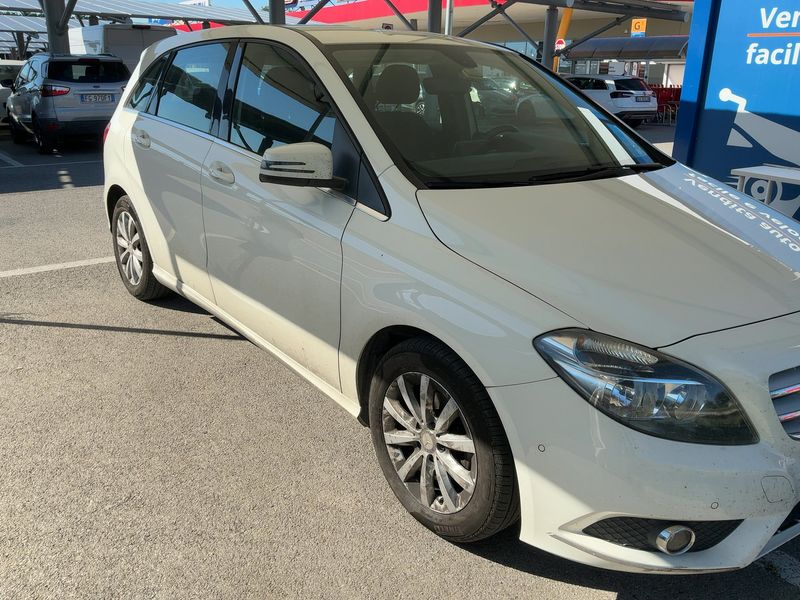 Mercedes-Benz B-Klasse B 180 CDI 2014 – снимка 12