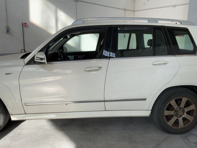 Mercedes-Benz GLK-Klasse GLK 220 CDI 4Matic BlueEfficiency 2010 – снимка 4