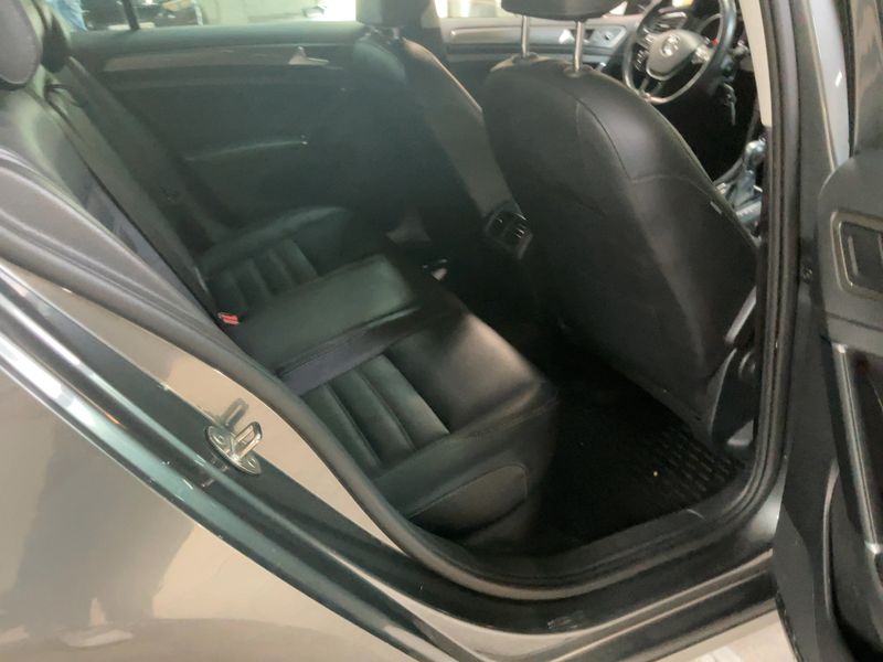 Volkswagen Golf VII 2.0 TDI Join 2018 – снимка 19