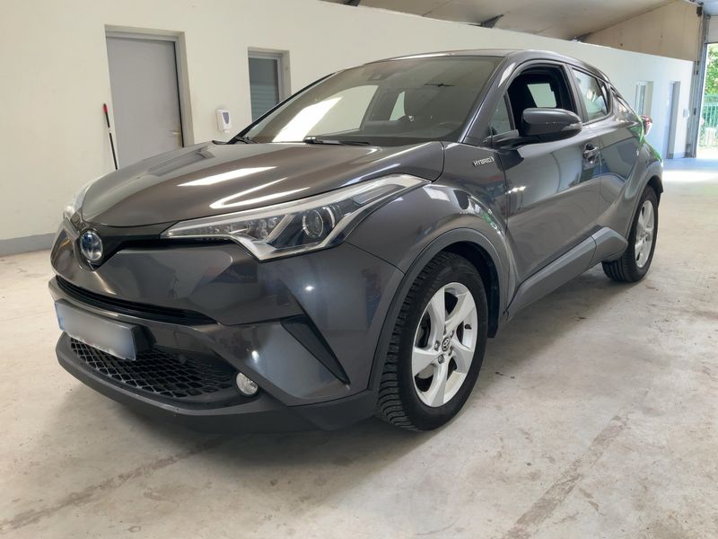 Toyota C-HR 1.8 Hybrid Dynamic 2017 – снимка 1