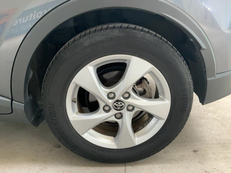 Toyota C-HR 1.8 Hybrid Dynamic 2017 – снимка 5
