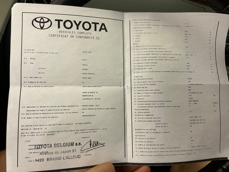 Toyota Yaris 1.4 D-4D Club 2011 – снимка 6