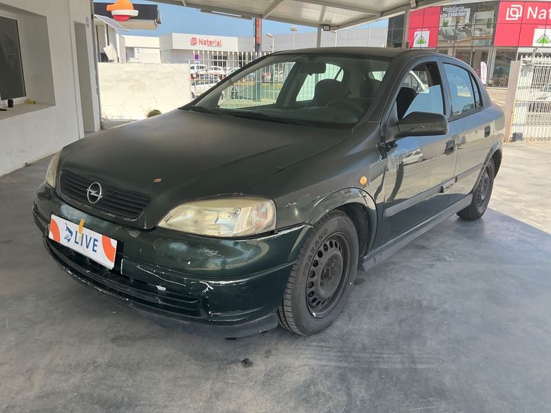 Opel Astra 1.6 Club 2002 – снимка 1