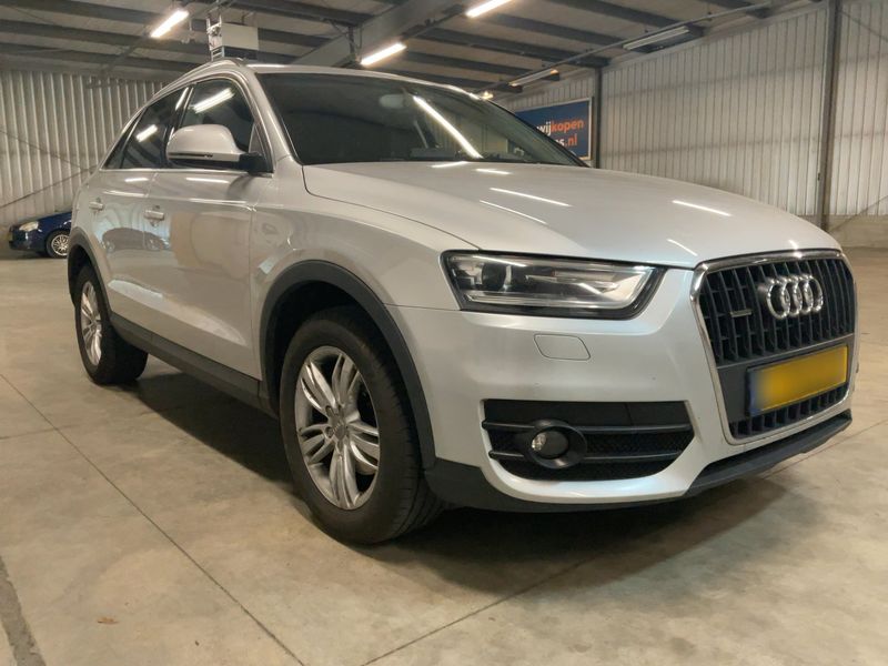 Audi Q3 2.0 TFSI quattro 2013 – снимка 12