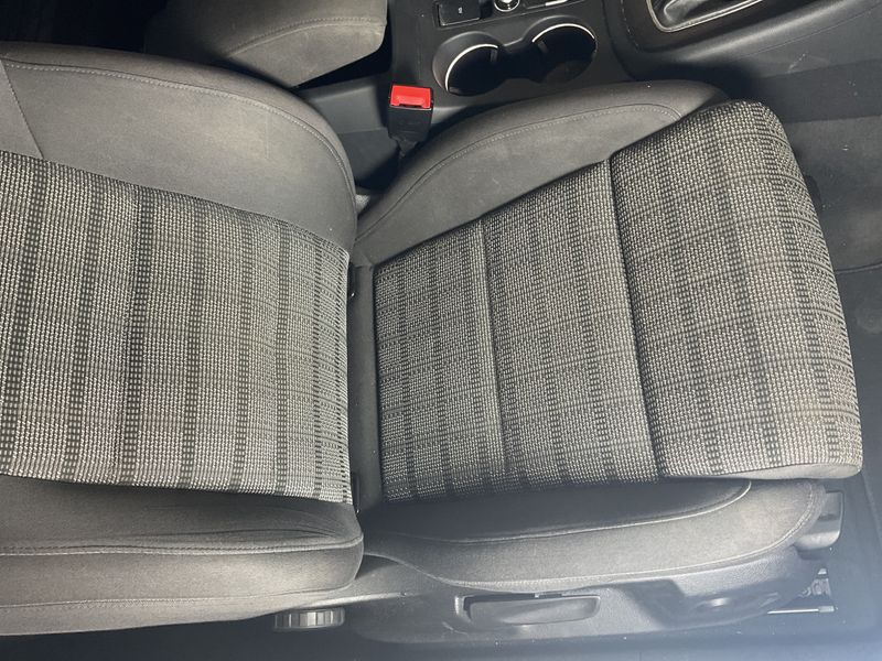 Audi Q3 2.0 TFSI quattro 2013 – снимка 28