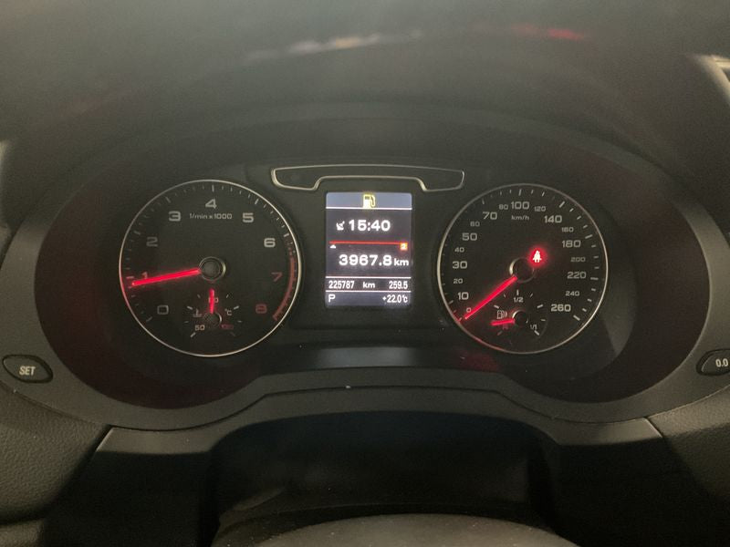 Audi Q3 2.0 TFSI quattro 2013 – снимка 18