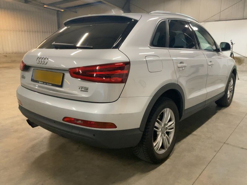Audi Q3 2.0 TFSI quattro 2013 – снимка 8