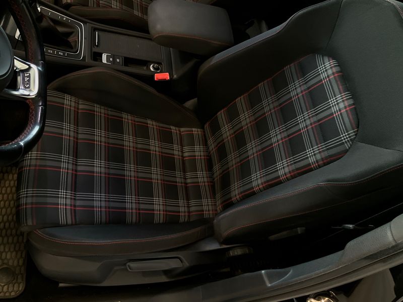 Volkswagen Golf VII 2.0 TFSI GTI "Performance" BlueMotion Tech 2013 – снимка 32
