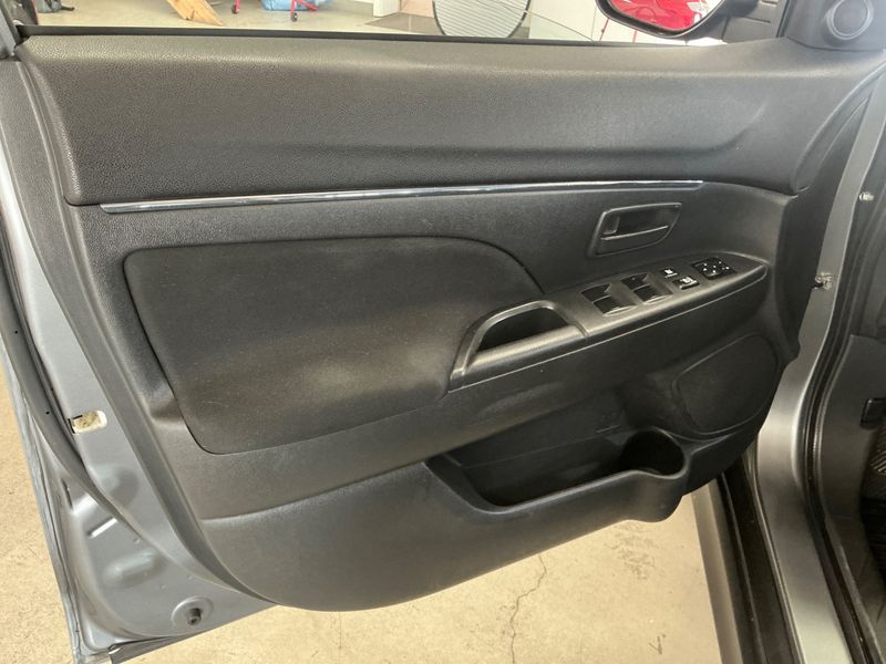 Mitsubishi ASX 1.6 Basis 2WD 2014 – снимка 31