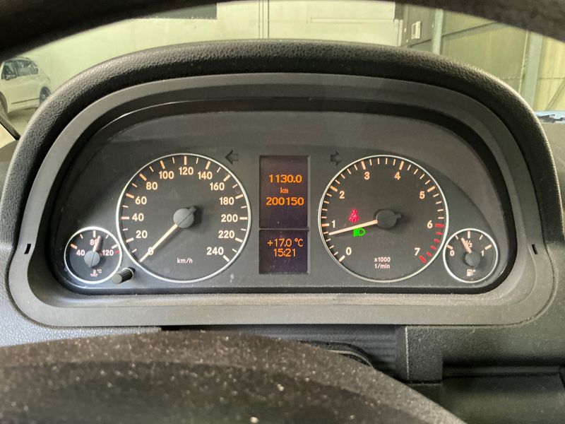 Mercedes-Benz A-Klasse A 160 Classic 2010 – снимка 4