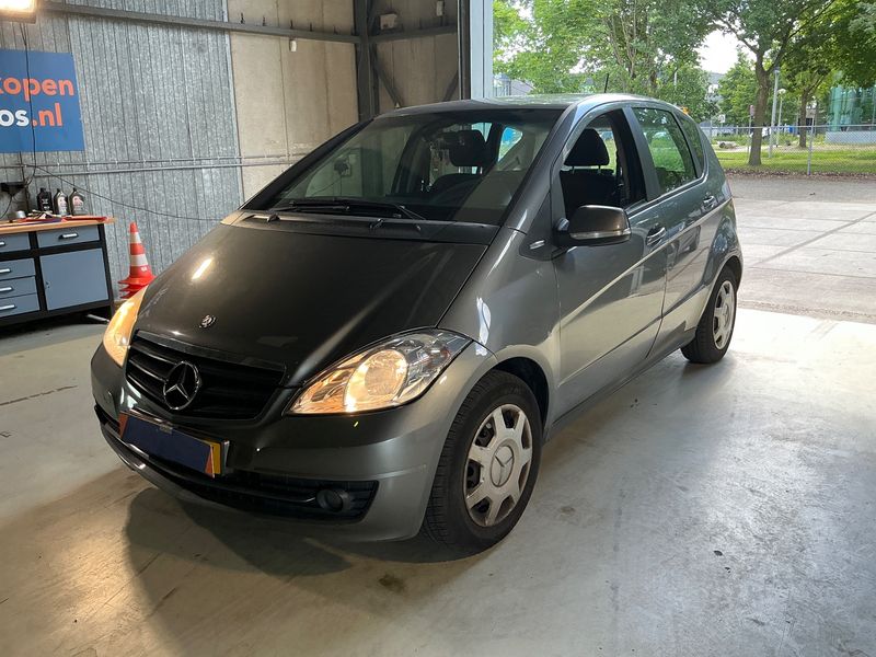 Mercedes-Benz A-Klasse A 160 Classic 2010 – снимка 1