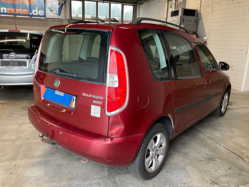 Skoda Roomster 1.6 Comfort 2007 – снимка 2