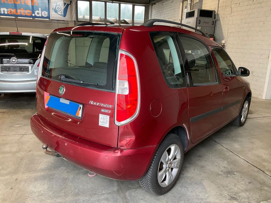 Skoda Roomster 1.6 Comfort 2007 – снимка 2