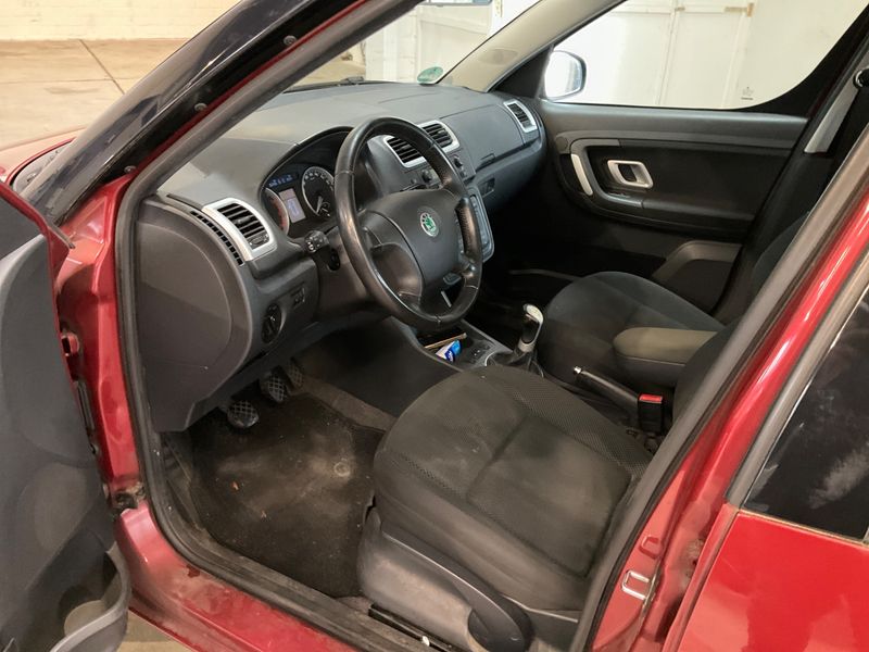Skoda Roomster 1.6 Comfort 2007 – снимка 3