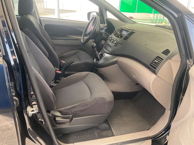 Mitsubishi Grandis 2.0 DI-D Inform 2007 – снимка 3
