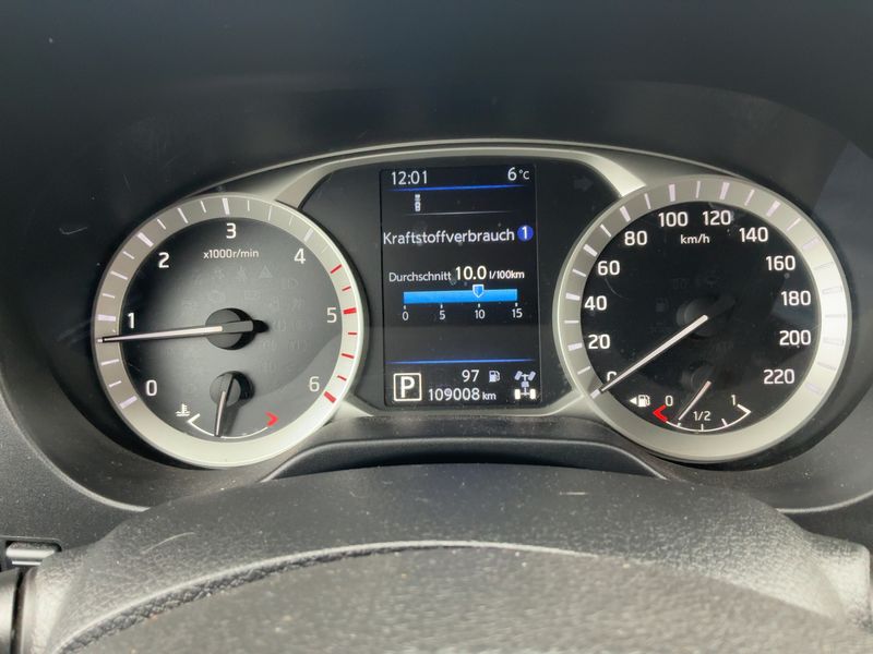 Nissan Navara NP-300 2.3 dCi N-Guard Double Cab 4x4 2021 – снимка 19