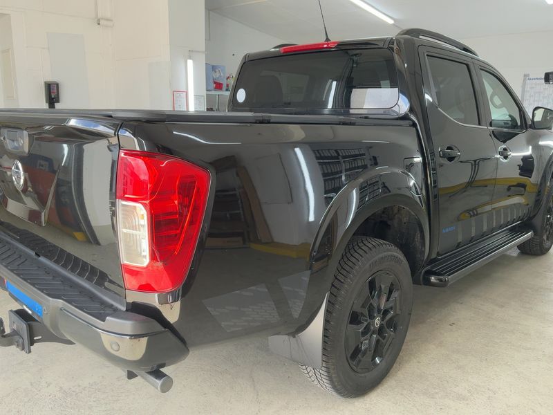 Nissan Navara NP-300 2.3 dCi N-Guard Double Cab 4x4 2021 – снимка 8