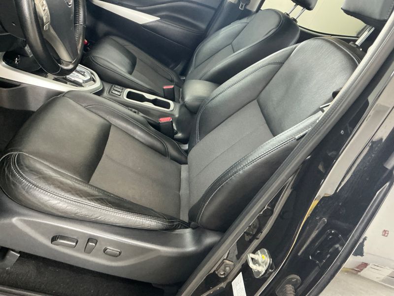 Nissan Navara NP-300 2.3 dCi N-Guard Double Cab 4x4 2021 – снимка 25