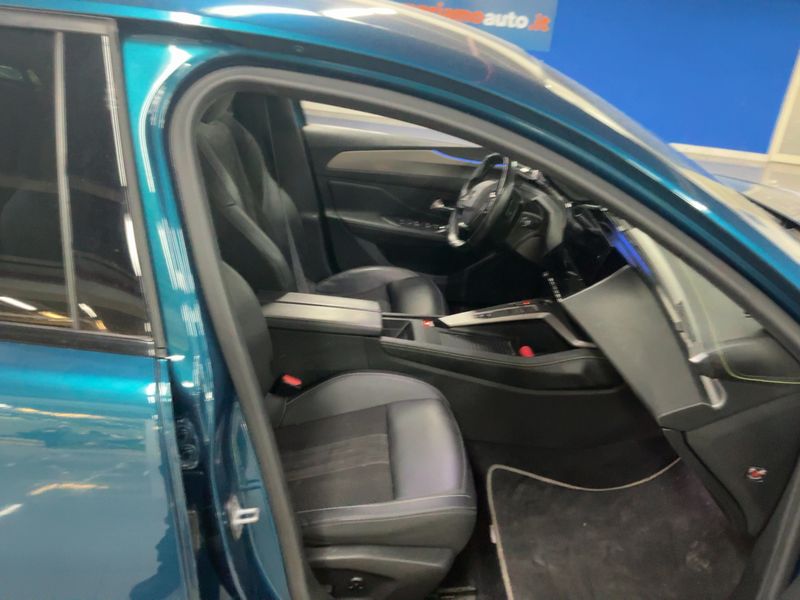 Peugeot 408 1.6 Hybrid GT 2023 – снимка 16