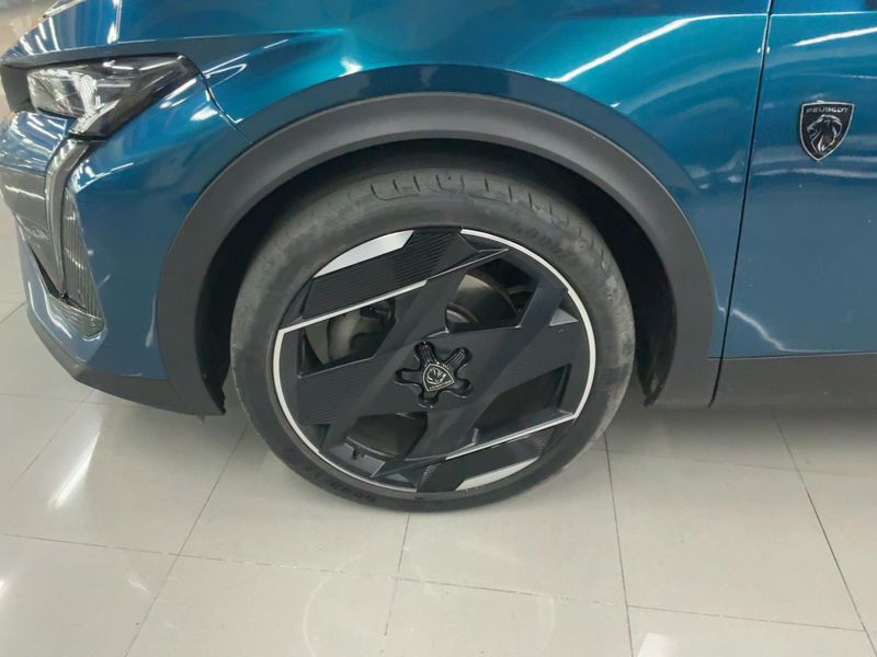 Peugeot 408 1.6 Hybrid GT 2023 – снимка 3