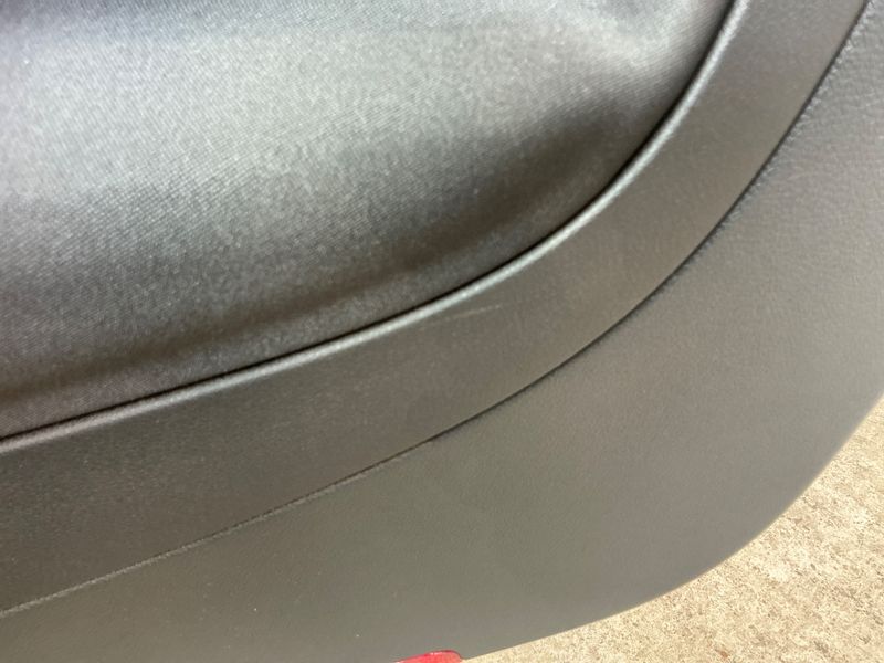 Volkswagen Eos 2.0 TDI 2012 – снимка 25