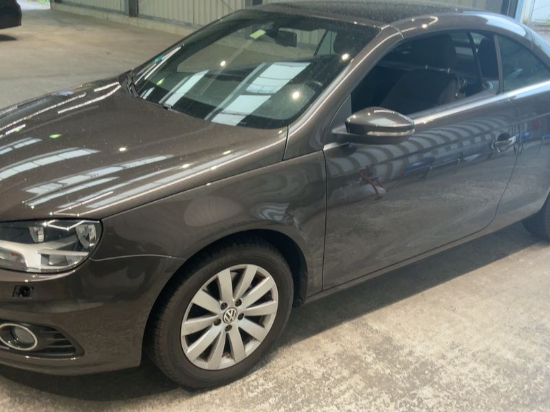 Volkswagen Eos 2.0 TDI 2012 – снимка 2