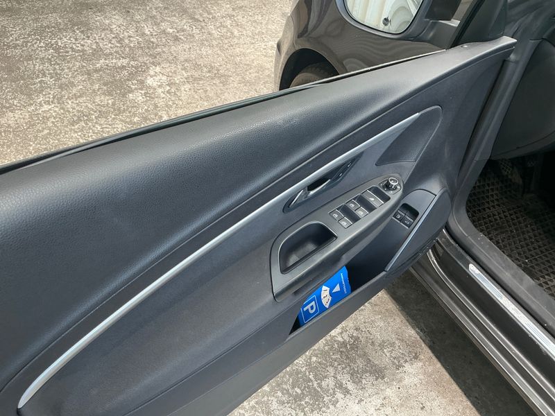 Volkswagen Eos 2.0 TDI 2012 – снимка 27