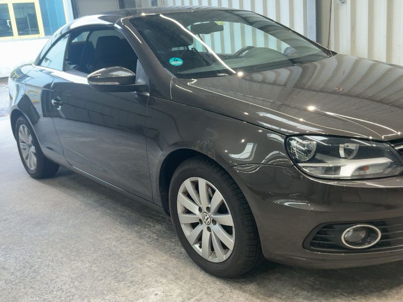 Volkswagen Eos 2.0 TDI 2012 – снимка 12