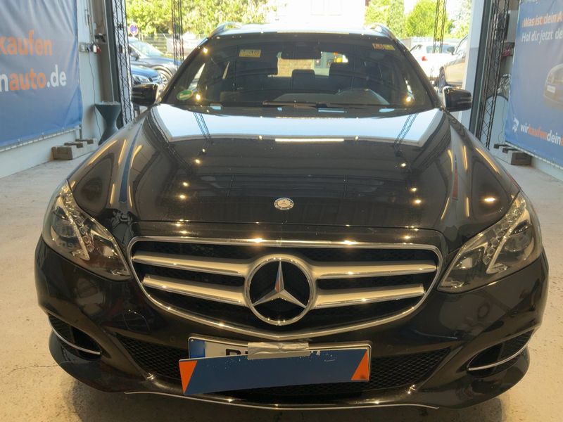 Mercedes-Benz E-Klasse E 220 CDI T BlueTEC Avantgarde 2016 – снимка 9