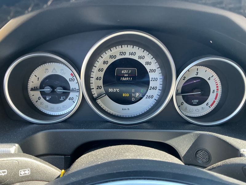 Mercedes-Benz E-Klasse E 220 CDI T BlueTEC Avantgarde 2016 – снимка 13