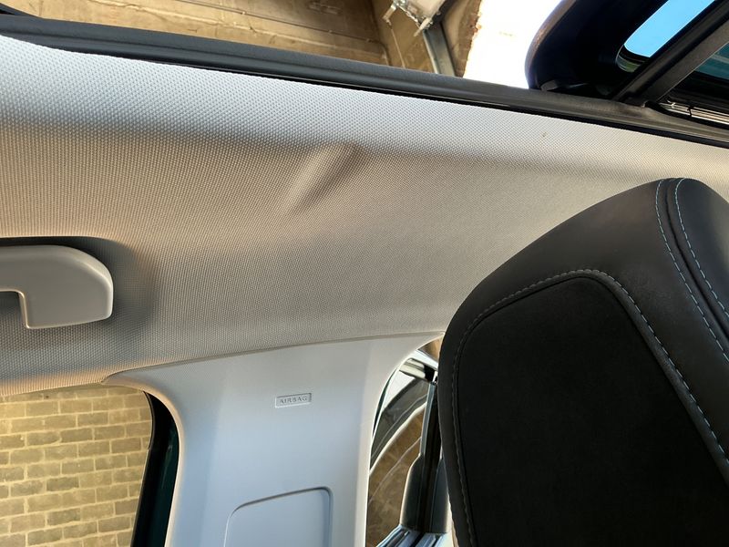 Peugeot 5008 1.2 PureTech Crossway 2018 – снимка 32