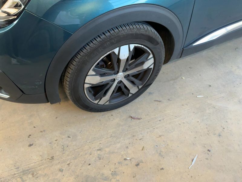 Peugeot 5008 1.2 PureTech Crossway 2018 – снимка 3