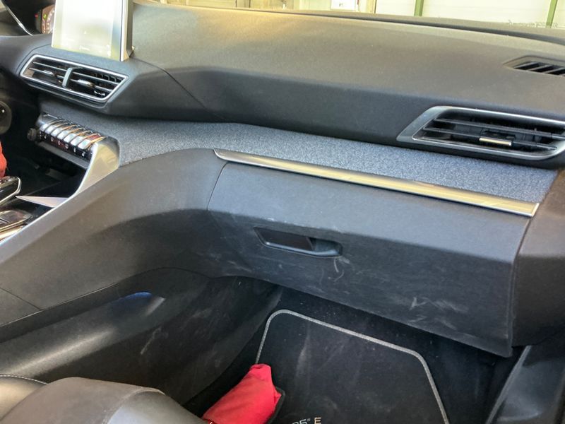 Peugeot 5008 1.2 PureTech Crossway 2018 – снимка 27