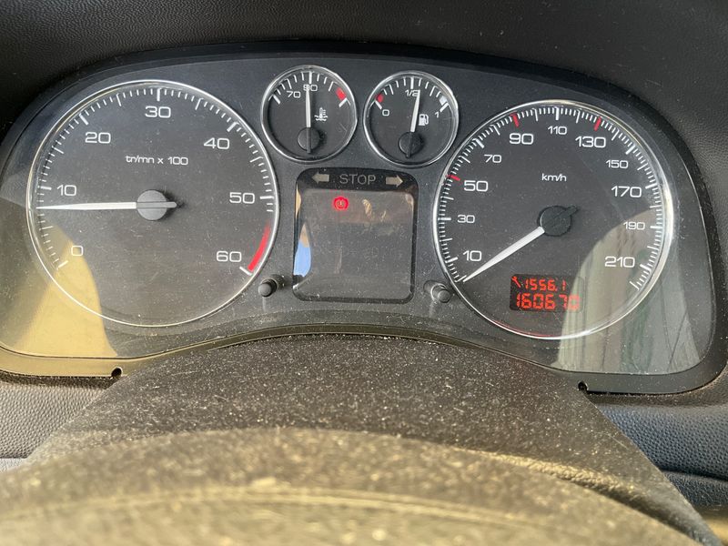 Peugeot 307 1.6 HDi SW 2007 – снимка 4