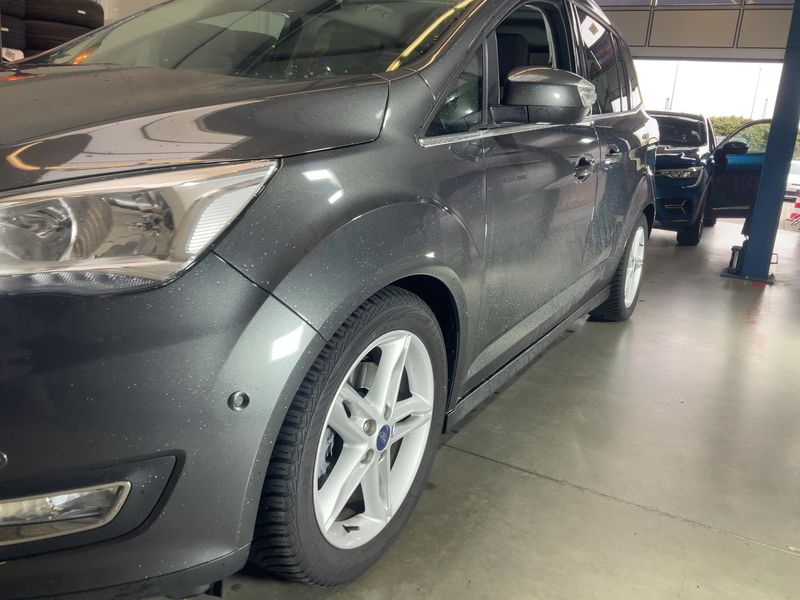 Ford Grand C-Max 1.0 EcoBoost Titanium 2018 – снимка 2