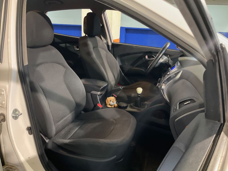 Hyundai ix35 1.6 Classic 2WD 2011 – снимка 3
