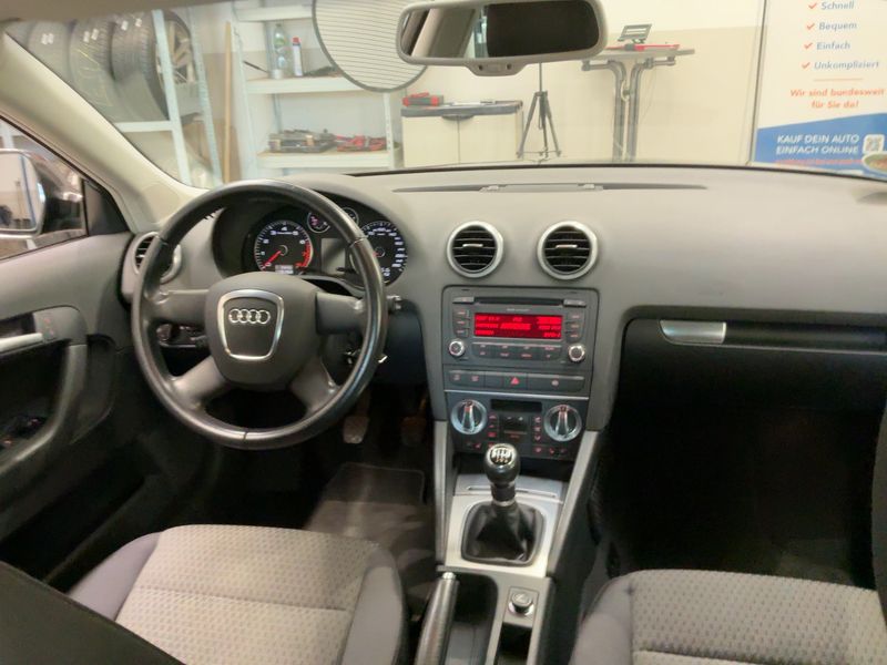 Audi A3 Sportback 1.4 TFSI Ambiente 2009 – снимка 18