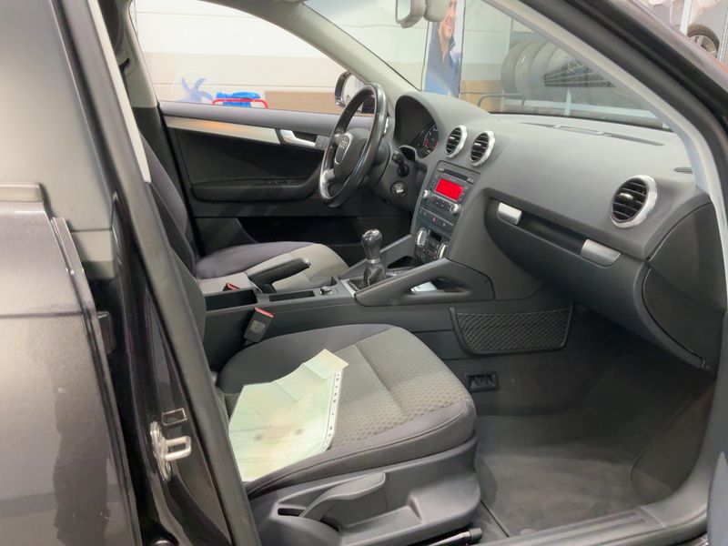 Audi A3 Sportback 1.4 TFSI Ambiente 2009 – снимка 17