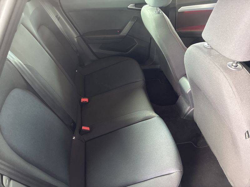 Seat Arona 1.5 TSI ACT FR 2021 – снимка 14