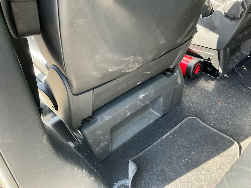 Volkswagen T6 Caravelle 2.0 TDI Highline lang 4Motion 2019 – снимка 29