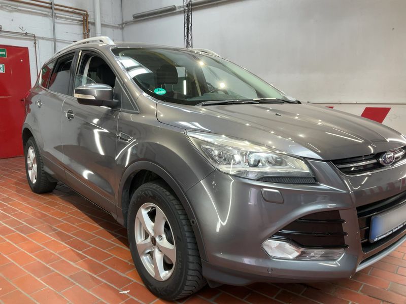 Ford Kuga 1.6 EcoBoost Titanium 2014 – снимка 12
