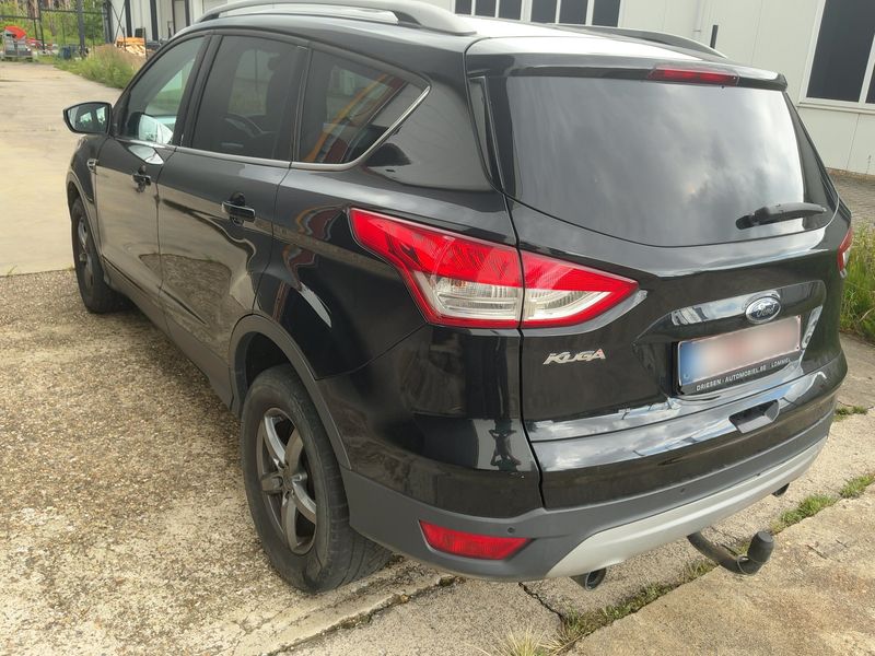 Ford Kuga 2.0 TDCi Titanium 2014 – снимка 6