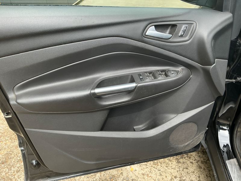Ford Kuga 2.0 TDCi Titanium 2014 – снимка 38
